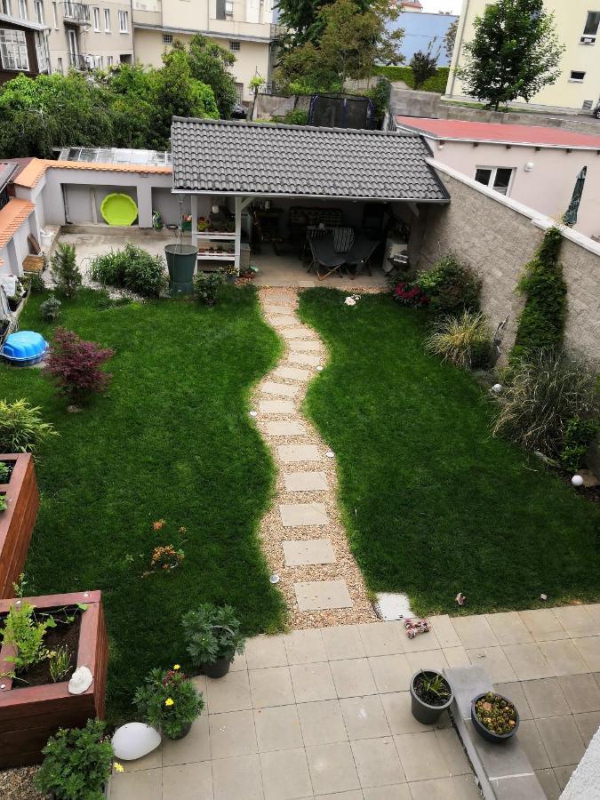 Znojmo Apartmany エクステリア 写真
